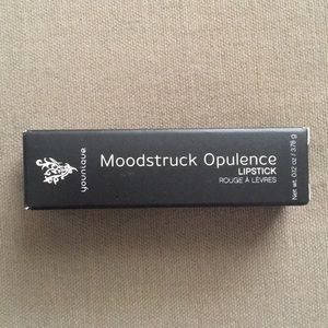 NIB! Younique moodstruck opulence lipstick in vain